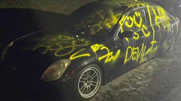 Registros do carro vandalizado - Gabinete do xerife de Volusia/facebook